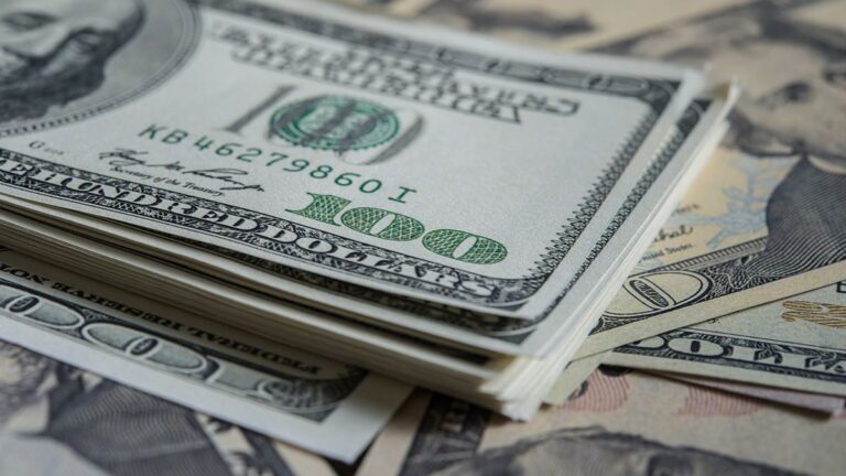 Dólar blue hoy minuto a minuto: a cuánto está este jueves 6 de febrero