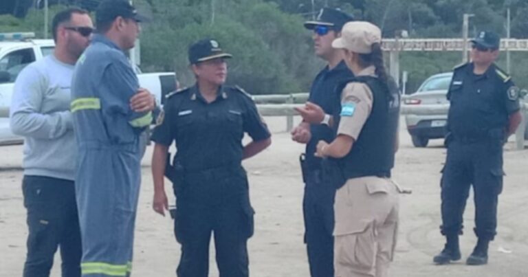 Drama en Necochea: apareció muerto el joven que se metió al mar con amigos durante la madrugada