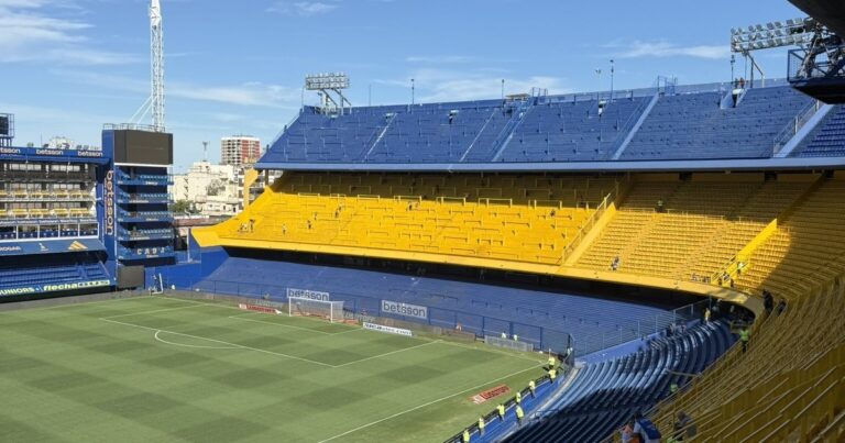 Piensa en la Libertadores: prueba a Rojo y Ander, pero rota casi todo vs. Aldosivi