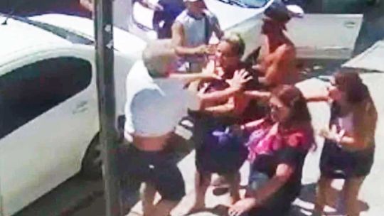 Los trapitos que agredieron al médico en el barrio de Flores fueron detenidos