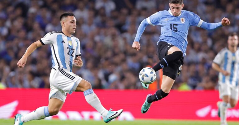 Valverde palpitó el cruce con Argentina: «Va a ser un partido similar al de la Bombonera»