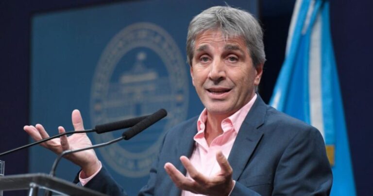 Caputo busca aire. El FMI no se lo termina de asegurar