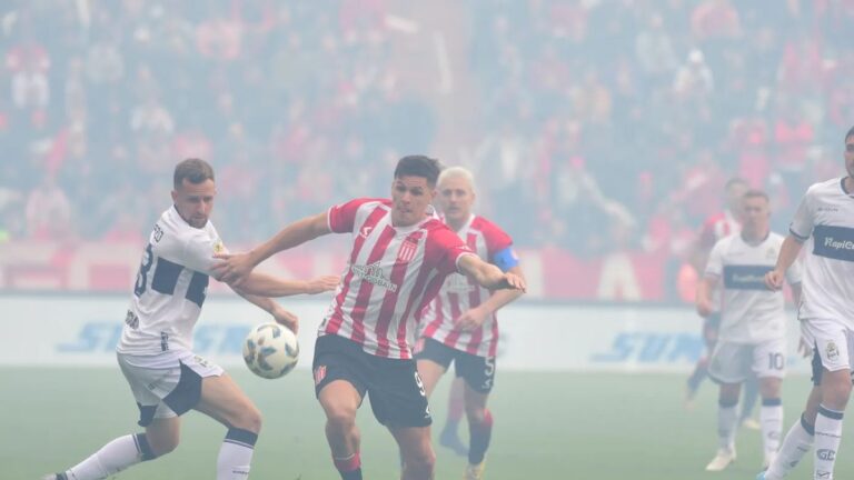 Fútbol libre por celular: cómo ver en vivo Gimnasia vs. Estudiantes de La Plata