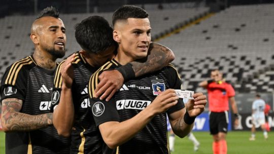 Segundo tiempo en marcha: Racing no puede en Chile y pierde 1-0 ante Colo-Colo