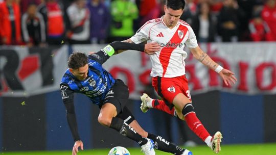 Con un gran segundo tiempo, River alcanzó a empatar 2 a 2 ante Independiente del Valle
