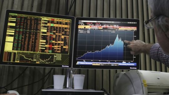 Argentina no mejoró su calificación financiera y se mantiene en la línea de Jamaica y Zimbabwe