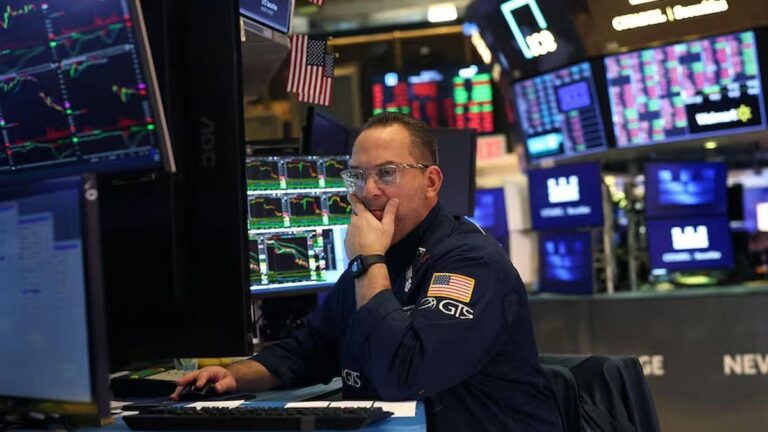 Las bolsas globales operan a la baja, aunque Wall Street se mantiene estable en el premarket
