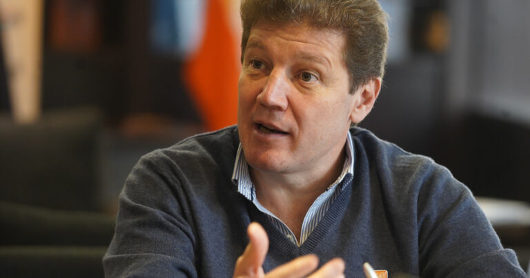 Un gobernador acusó a Milei de repartir fondos «para los amigos» y de convertirse en parte de la casta