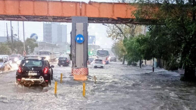 Alerta por nueva ciclogénesis con lluvias y tormentas fuertes para Buenos Aires: cuándo llega el temporal