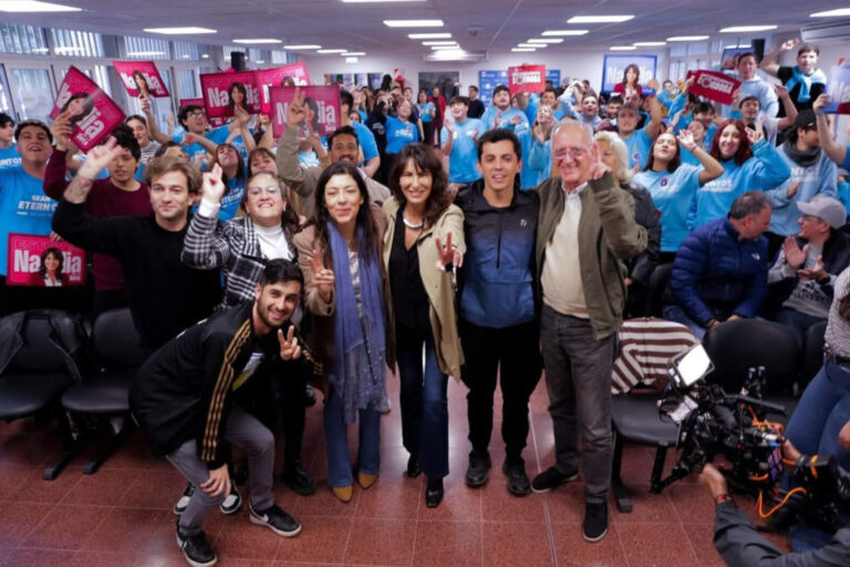 Para clases no, para militancia sí: abren la UNC para acto K con Natalia De la Sota