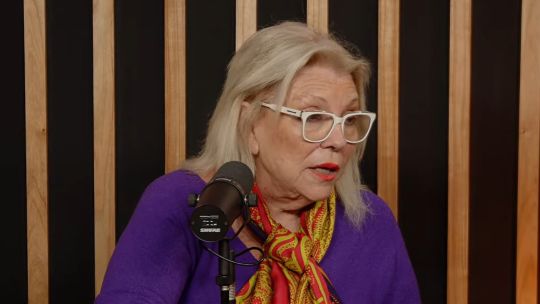 Carrió apuntó contra Javier y Karina Milei: «Son una pareja perversa»