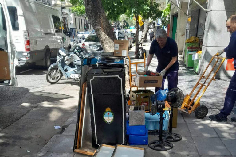 El Gobierno desalojó un emblemático bar peronista