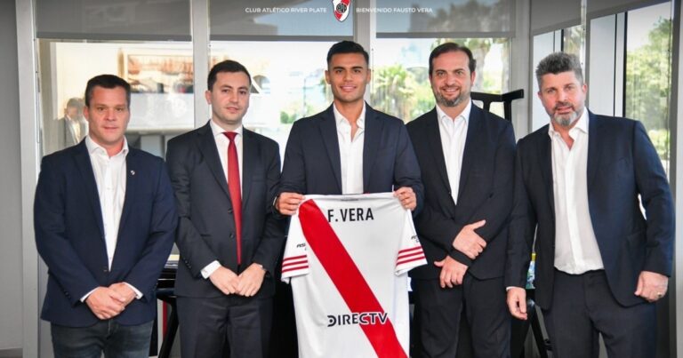 El cambio de estrategia de River en la comunicación de refuerzos